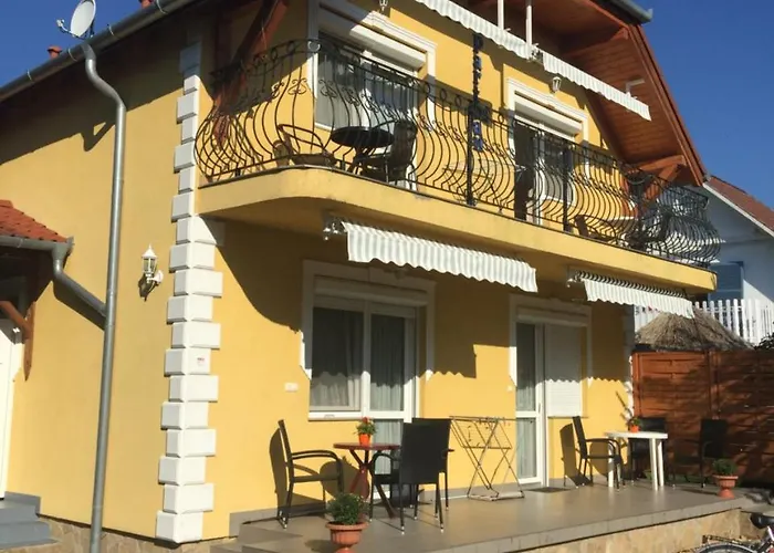Aparthotel Bella